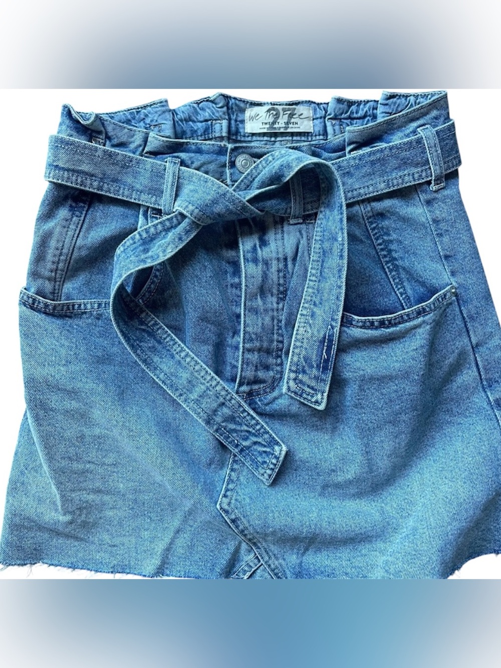 🩵Free People 🩵Belted Denim Mini Skirt 🩵Rare Hard to Find!